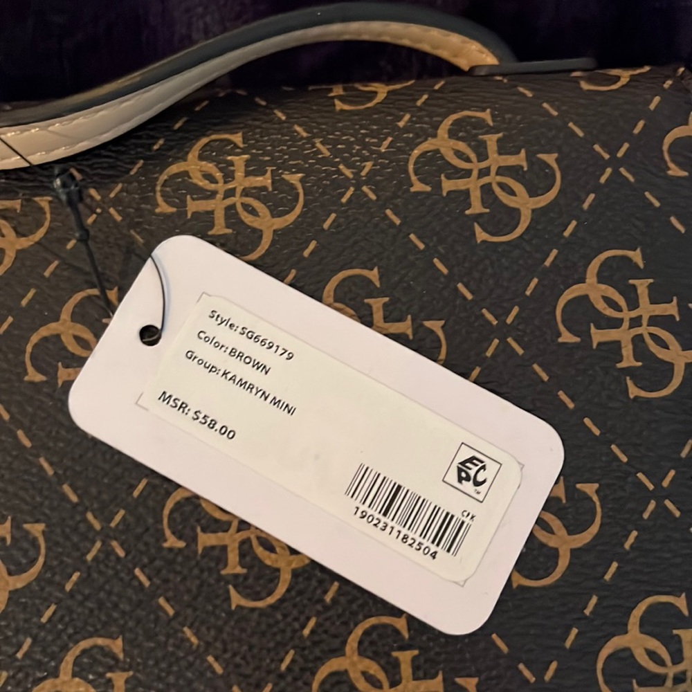 Guess clutch/crossbody